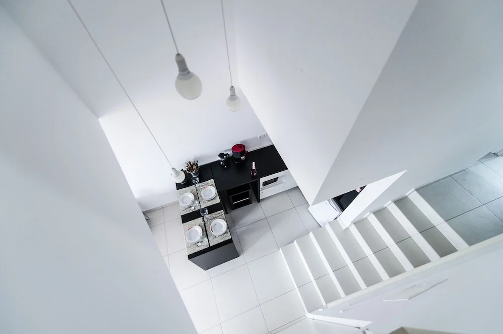 No5 Penthouse 2 Bedroom Apartment