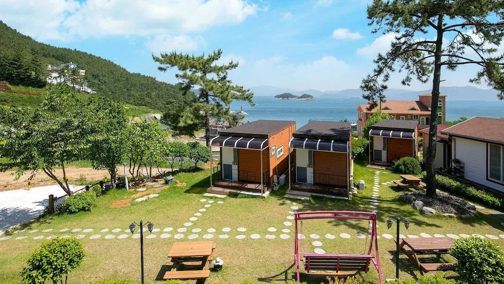 Yeosu Sky Bora Pension