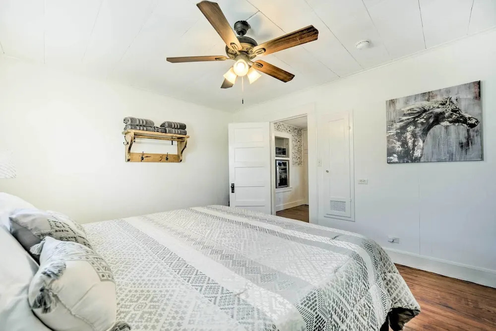 Charming Home Near Downtown Fredericksburg