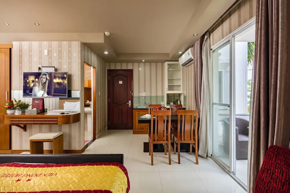 South Saigon Hotel
