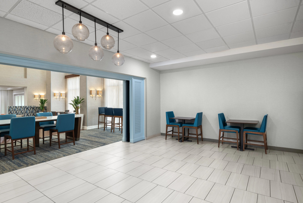 Holiday Inn Express & Suites Destin - Miramar Beach by IHG