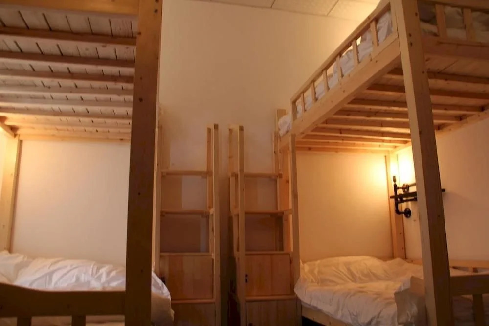 Utel Toodin Youth Hostel