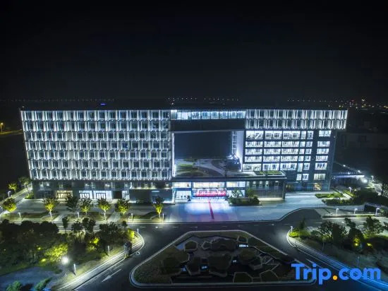M·S Bauhinia Hotel