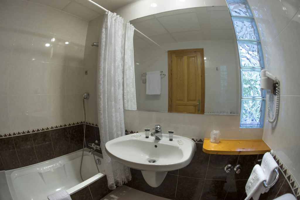 Hotel Los Nogales