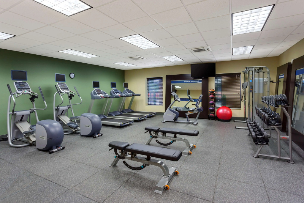 Hampton Inn & Suites Williamsport - Faxon Exit