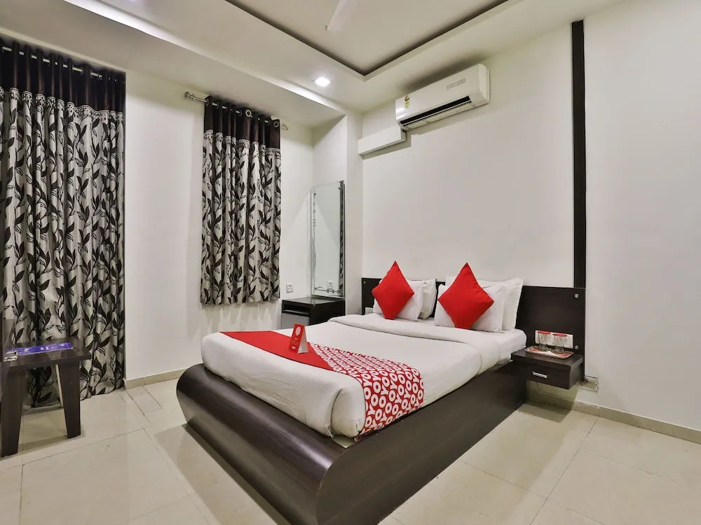 OYO 1362 Hotel Park Inn