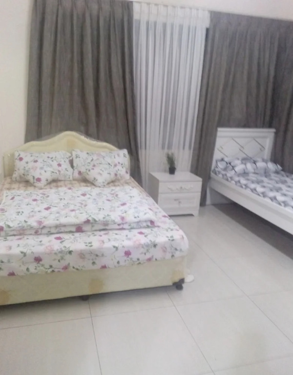 Royce Youth Hostel L.L.C