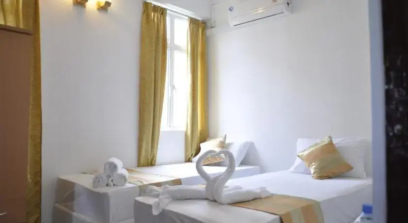 Atoll Seven Inn