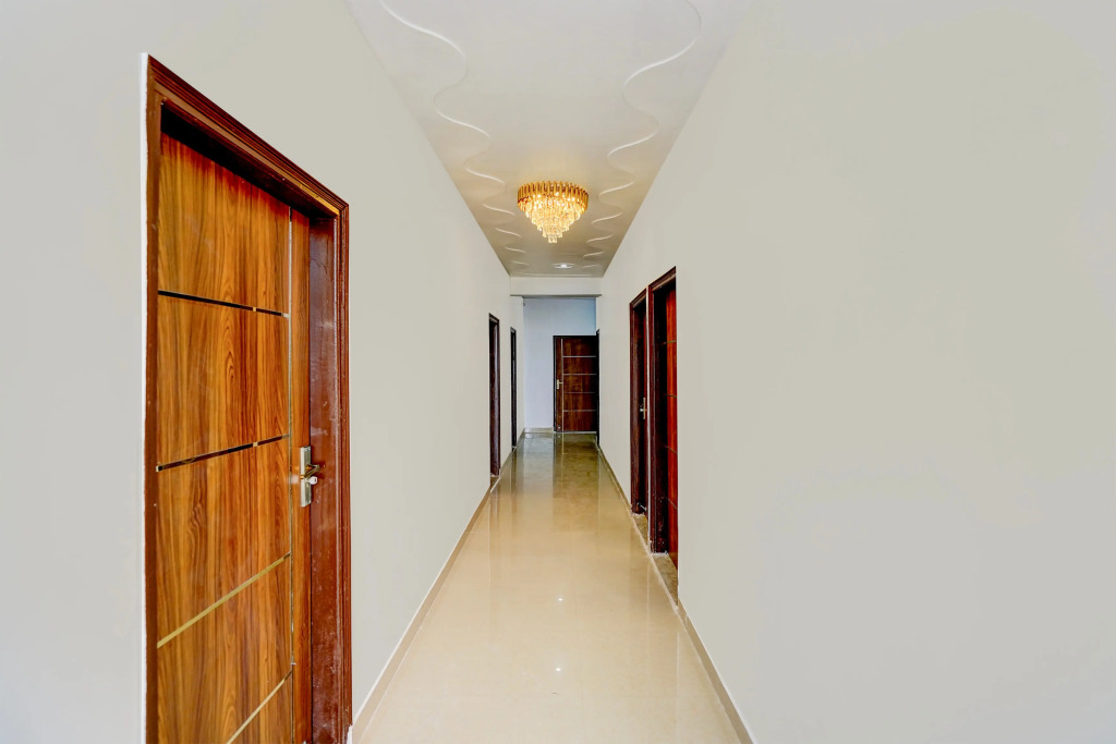 Hotel O by OYO Sweet Home Guest House