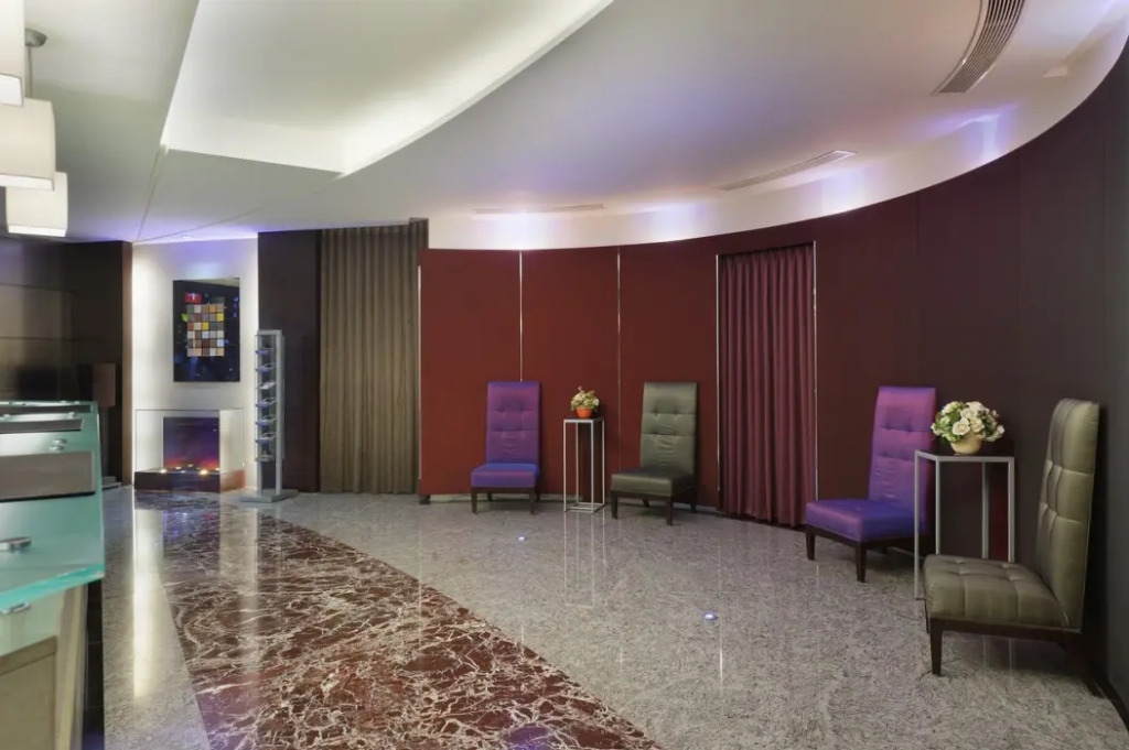 K Hotel - Yunghe