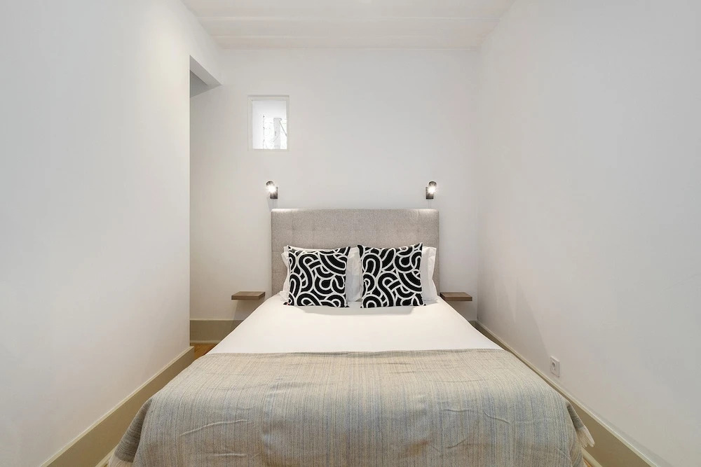 Lisbon's Heartbeat Your Premier Address