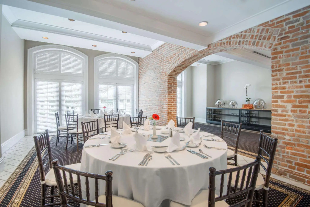 The Tremont House, Galveston, a Tribute Portfolio Hotel