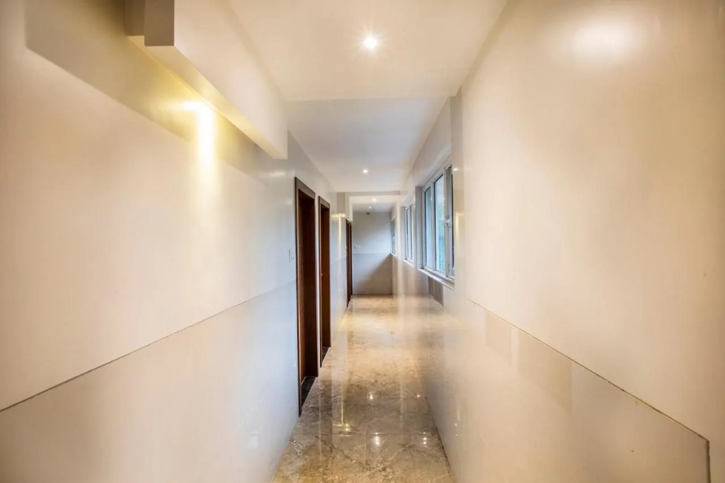 FabHotel Spring Inn - Nr Borivali Station