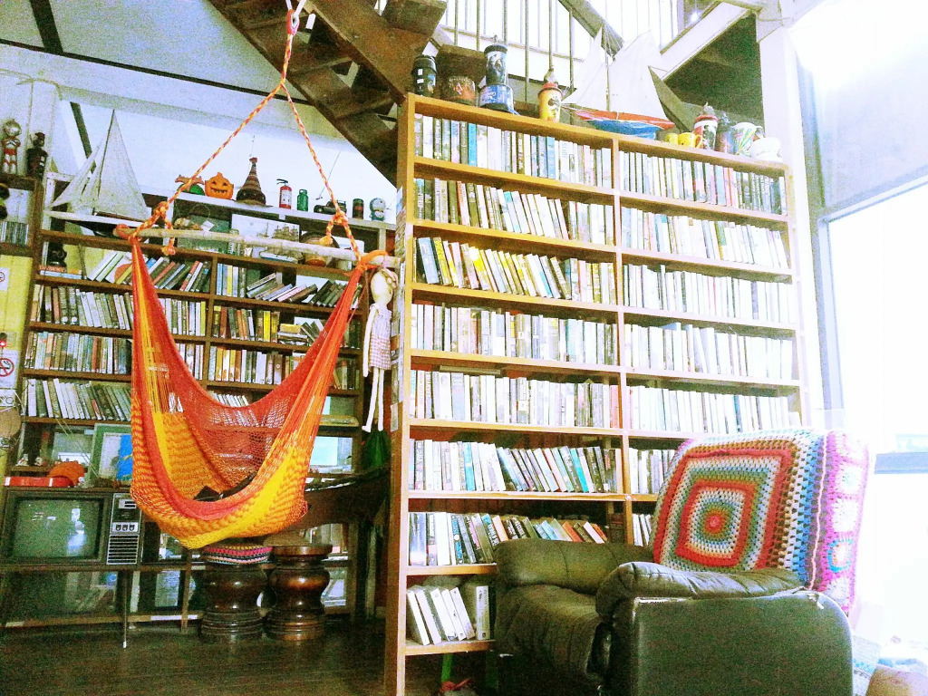 Artists Place Trat