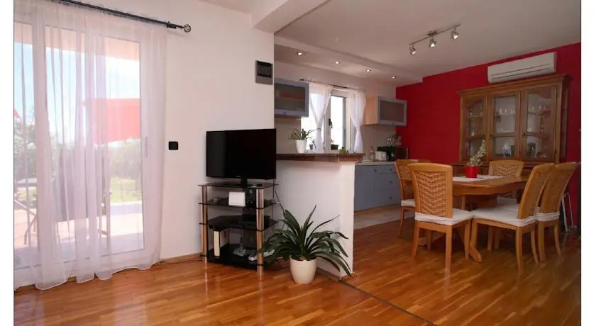 Apartment Smokvica