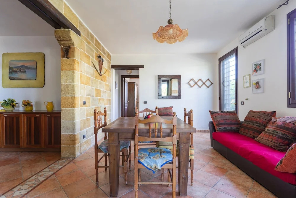 2439 Villa Maresole by Barbarhouse