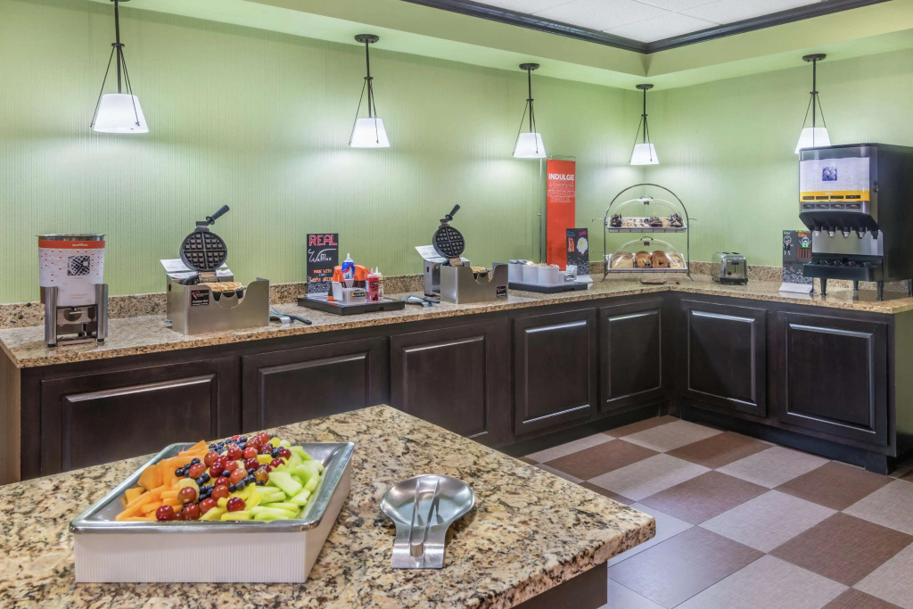 Hampton Inn South Heritage Park