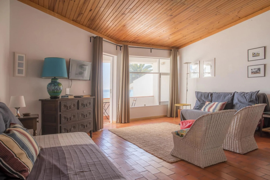 A29 - Calheta House in Luz