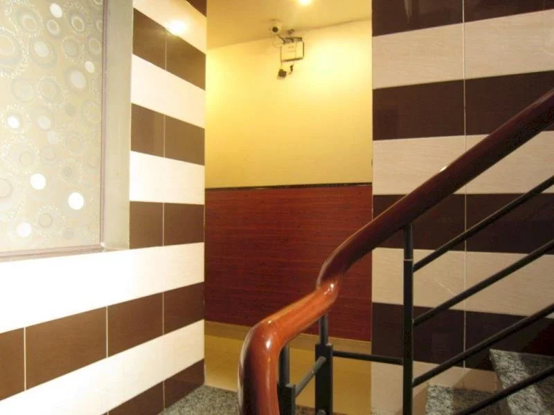 Khách Sạn Lê Ngân Phùng