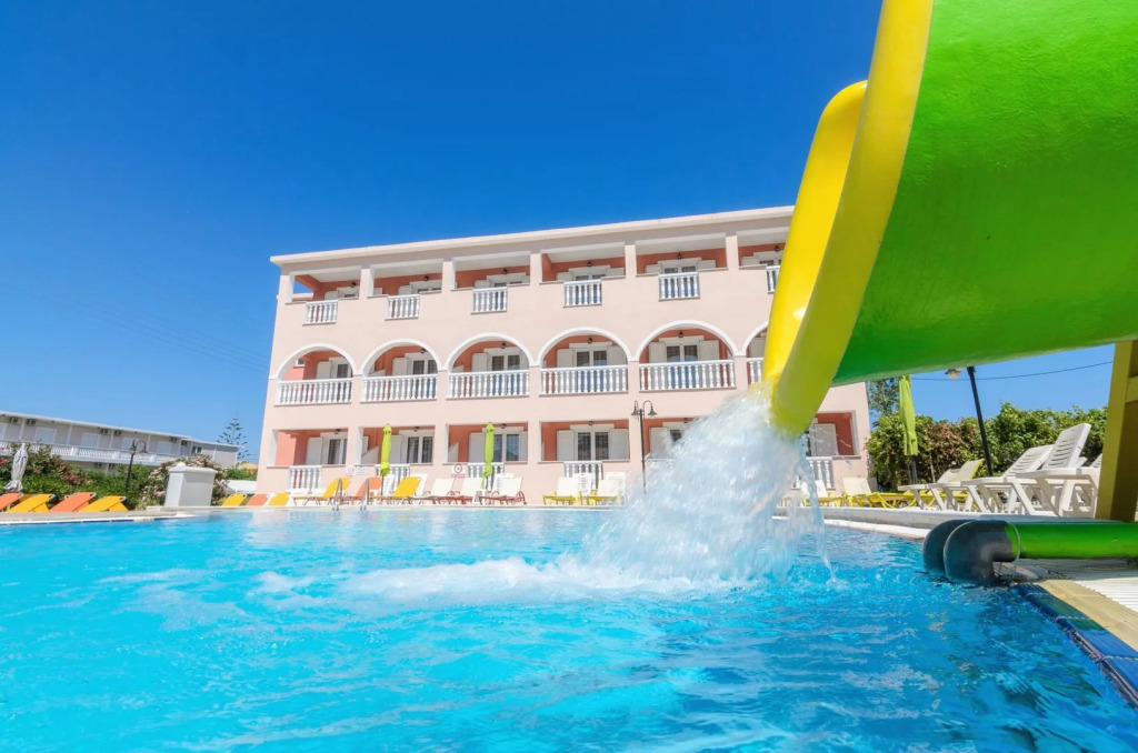 Savvas-Deval Hotel