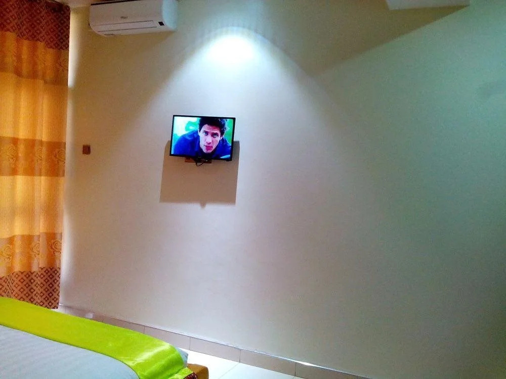 K  Hotel