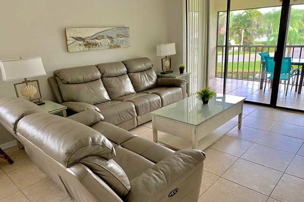 Shorewalk Vacation Villas