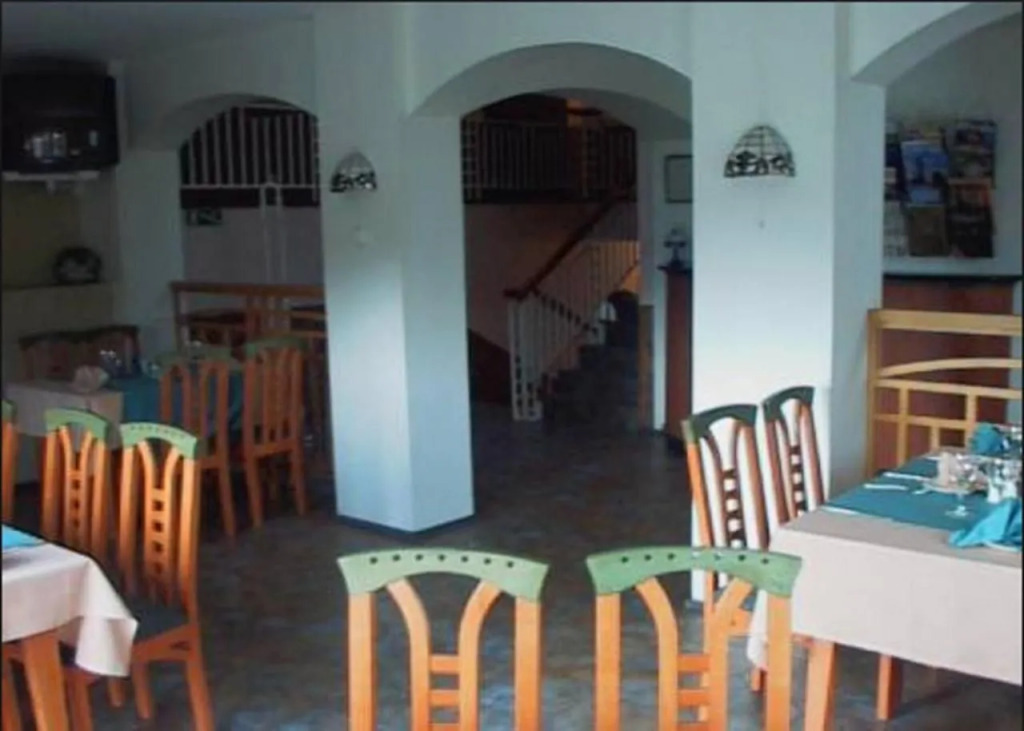 Hotell De Tolly