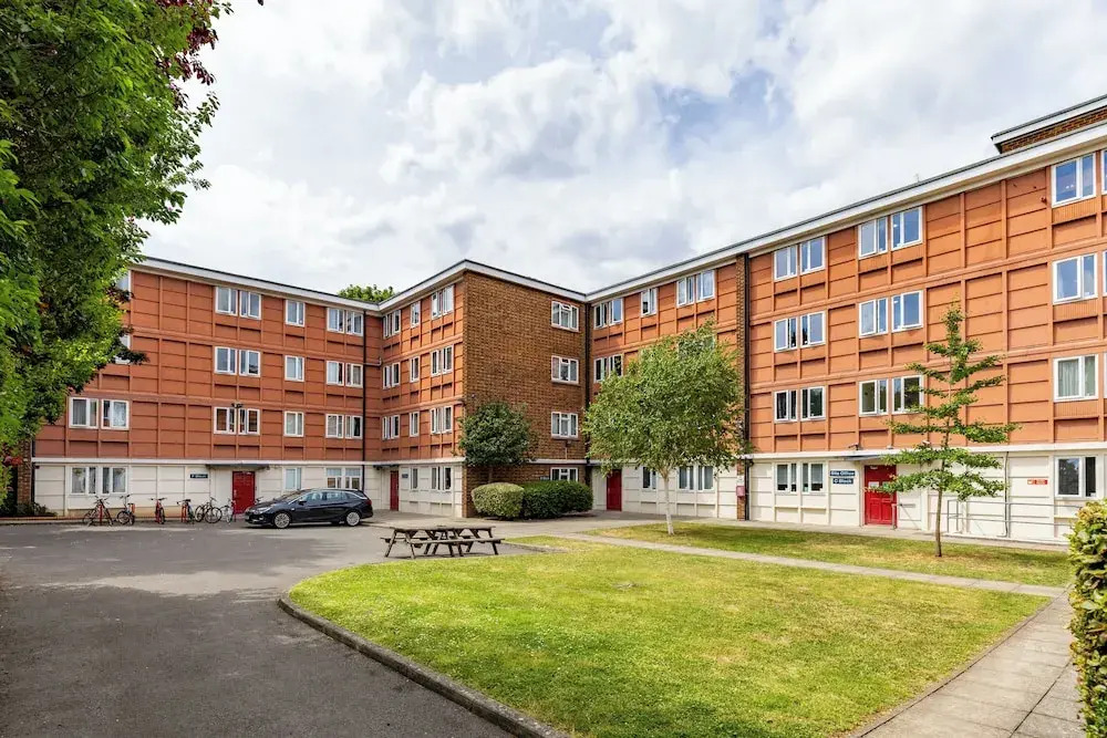 For Students Only - Brooke Hall in London