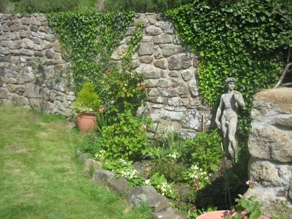 The Oxenham Arms Hotel Devon