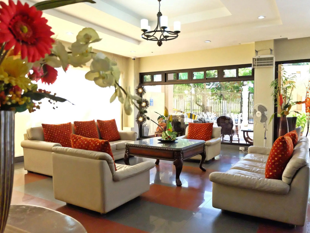 Palmbeach Resort Mactan Cebu powered by Cocotel