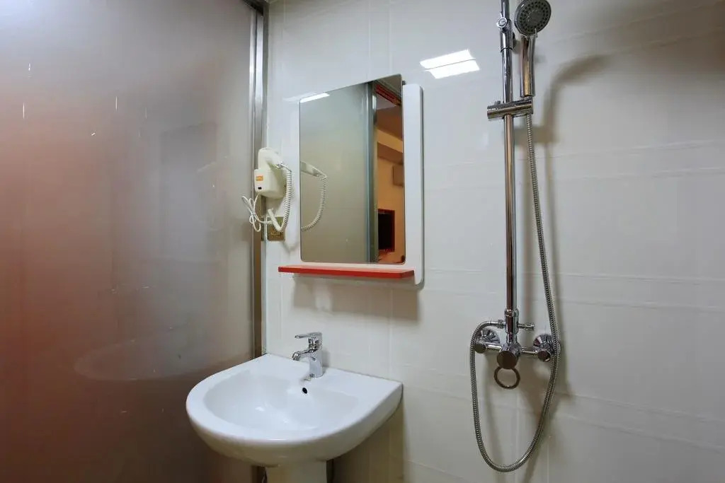 Puding Hotel Qi Xing Park