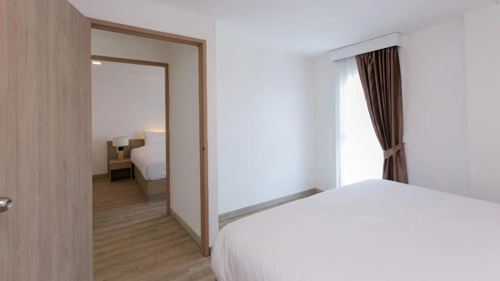 B2 Nakhon Sawan Premier Hotel