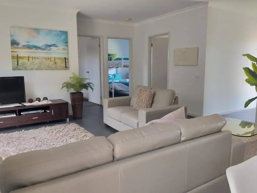 Island Cove Villas