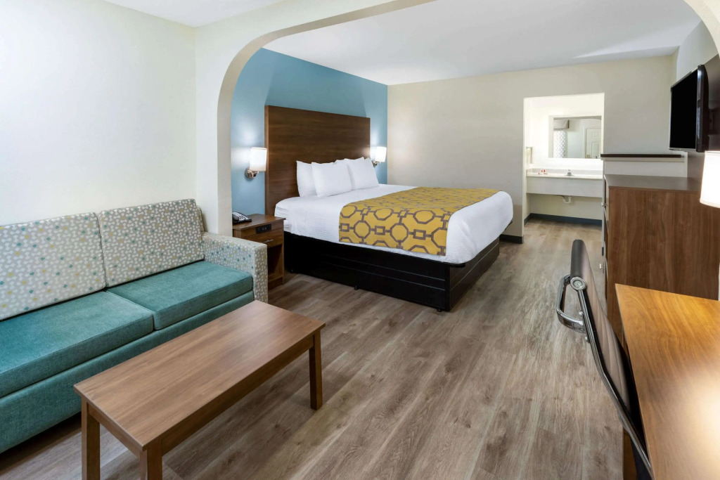 Baymont by Wyndham Biloxi/Ocean Springs