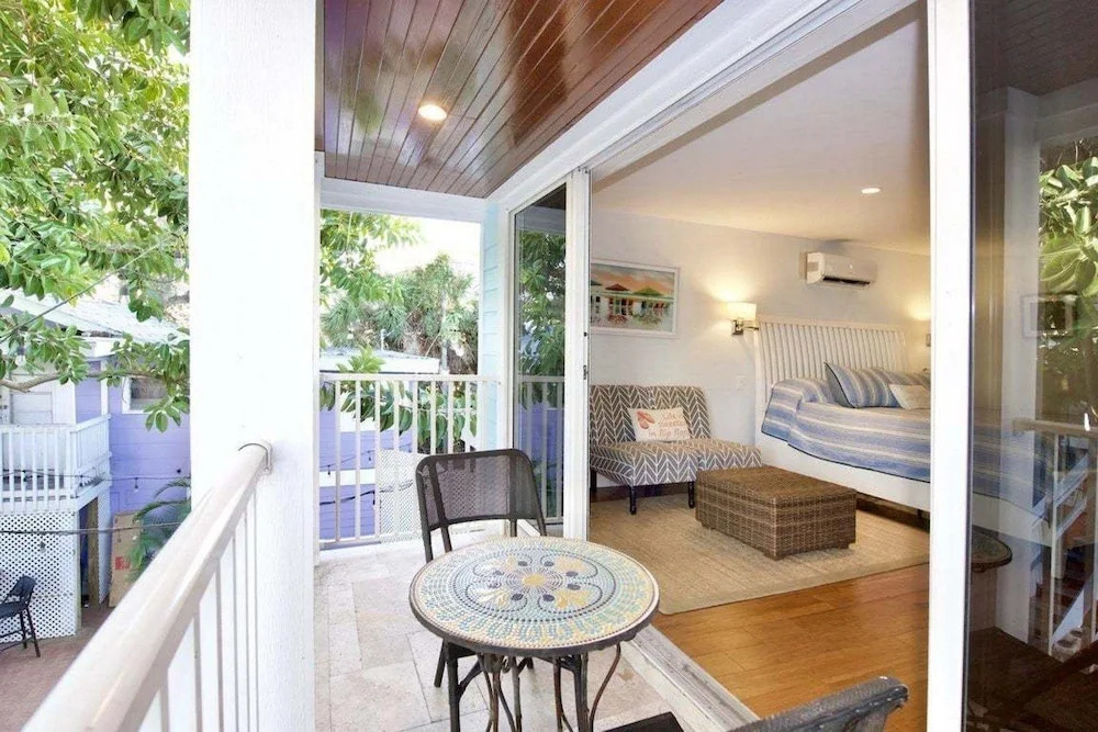 Mojoe s Villa 9 - Steps From the Beach