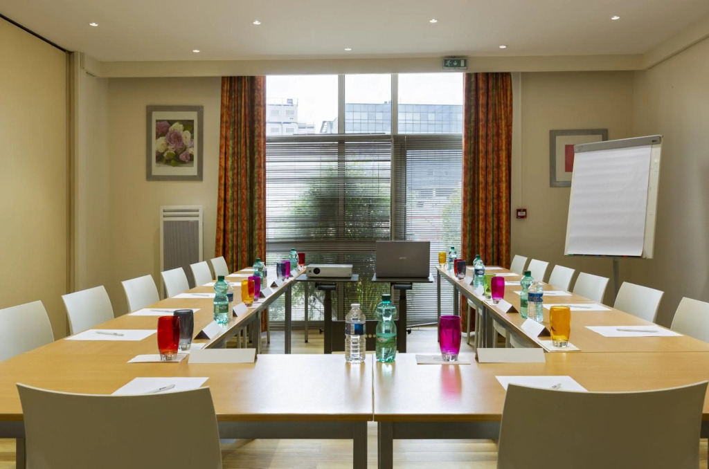 Comfort Hotel Paris Porte dIvry