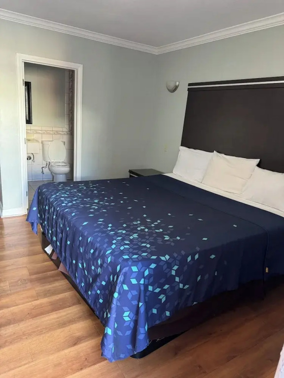 La Cienega Inn Motel