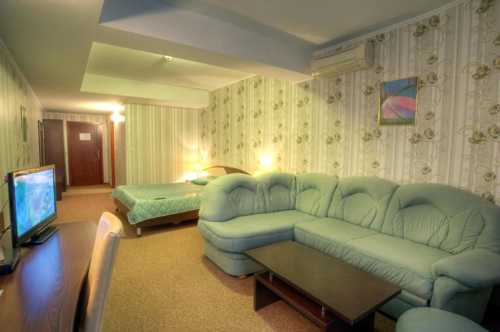 Luxor Hotel