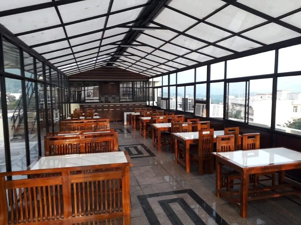 Hotel Royal Stay