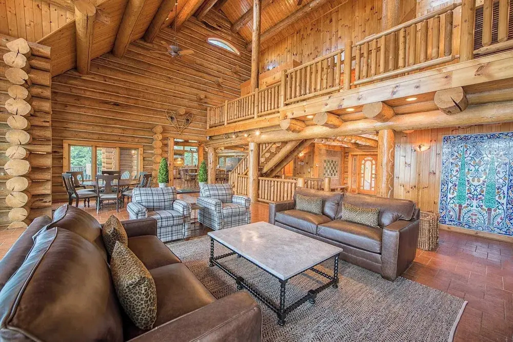 Azalea Retreat- The Lodge by Avantstay Best View