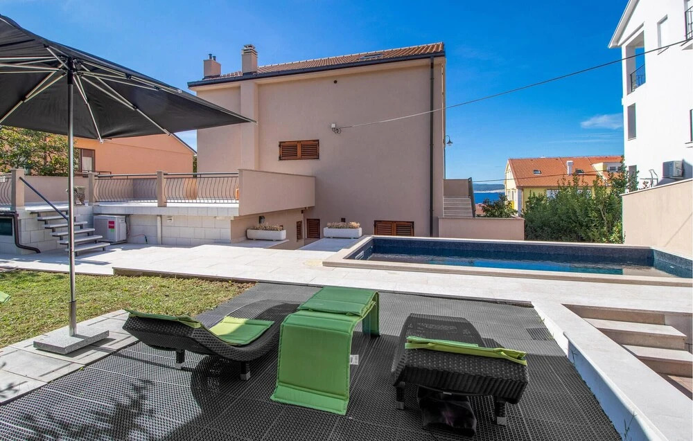 Beautiful Home in Dramalj With Wifi and 1 Bedrooms