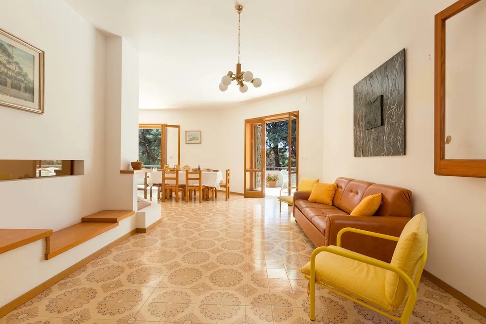 Villa Rosaria