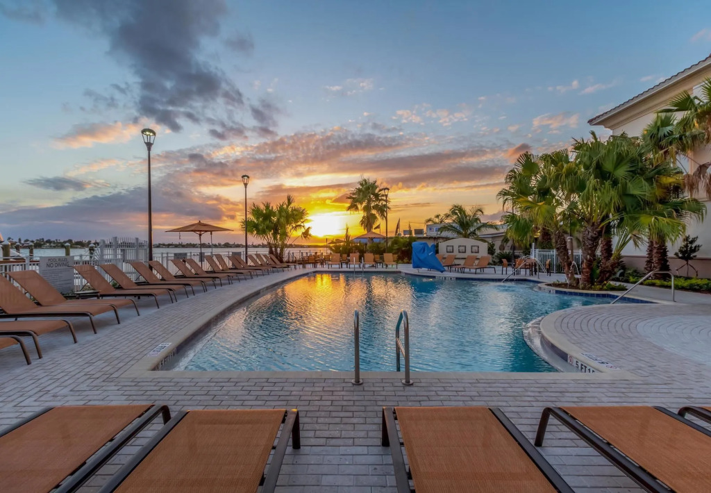 Courtyard by Marriott St. Petersburg Clearwater/Madeira Beach