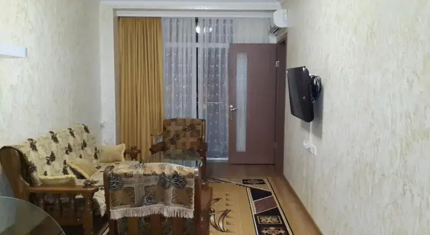 Nino Apartment on Pirosmani