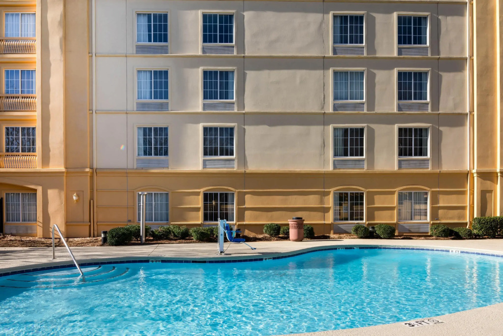 La Quinta by Wyndham Haywood Mall-Near Greenville Downtown