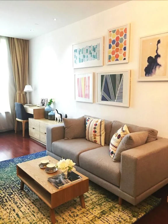 Yuanlai International Serviced Apartment