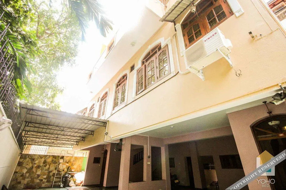 The Bro Hotel by OYO Rooms