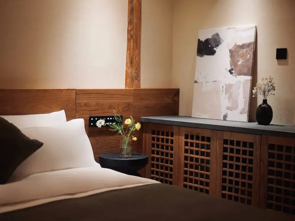 Leisure Courtyard Seascape Designer Hotel-Free one-way airport transport for check in three consecutive nights