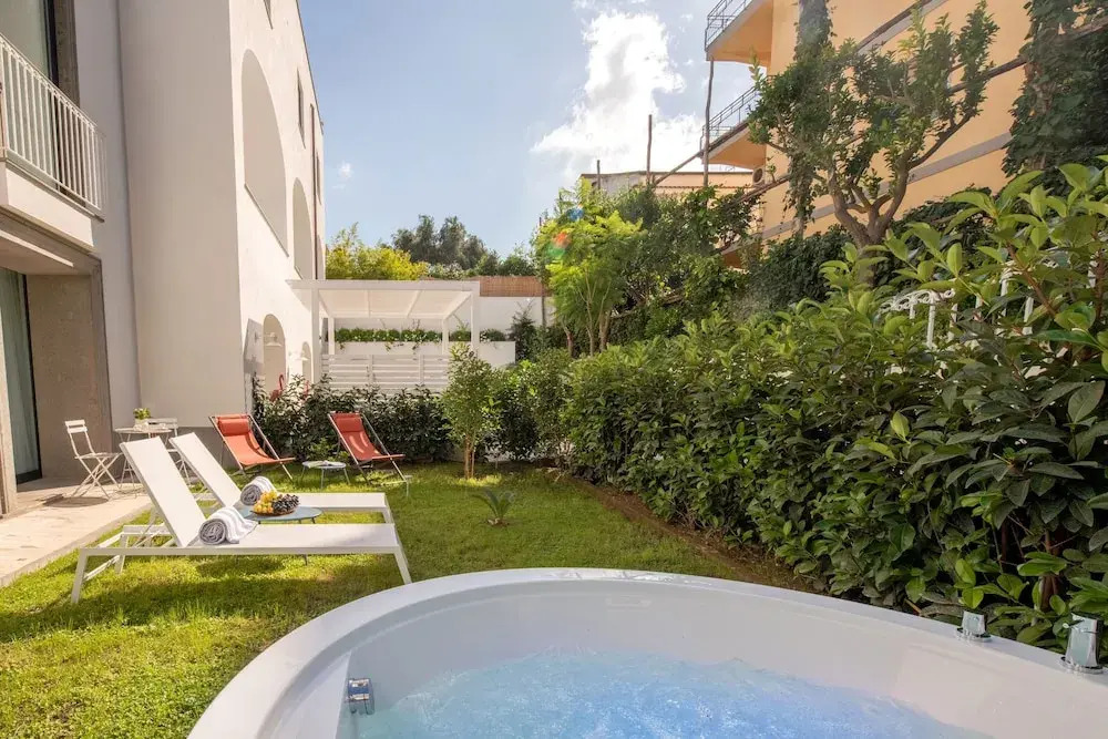 My Exclusive Italy - Luxury Villa with Penthouse, Pools and Sea View