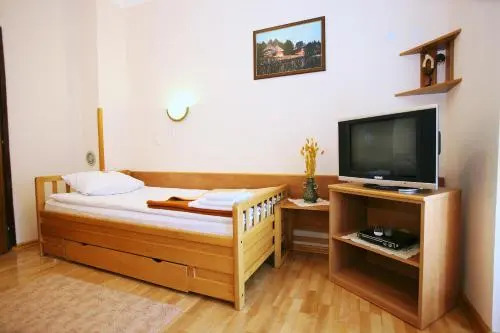 Trim Apartments